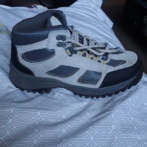 Denali hiking boots